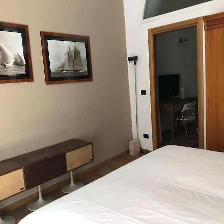 Intendenza 32 Suite Historical Centre Бари Экстерьер фото